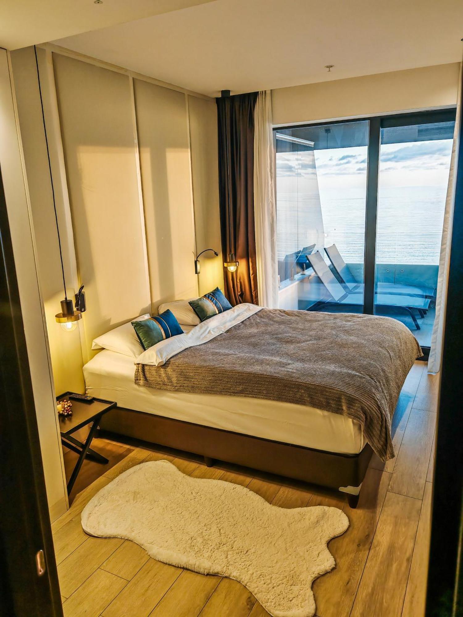 Beachfront Luxury Apartment Budua Esterno foto